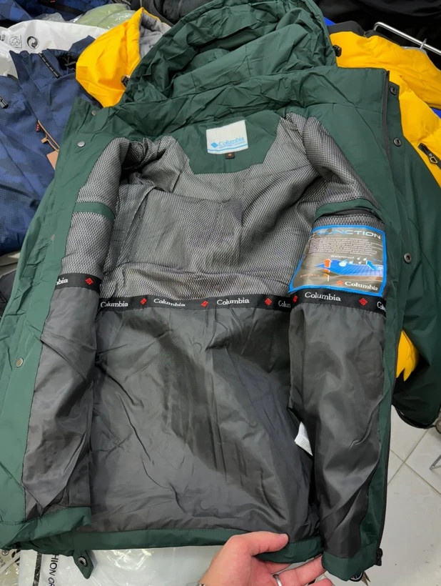 کاپشن زمستانه گورتکس کلومبیا کد 8226